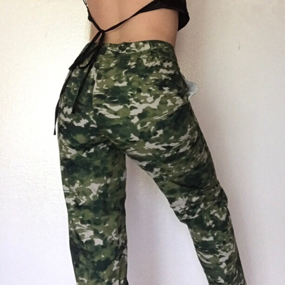 URBAN OUTFITTERS camo grunge joggers/track pants!!